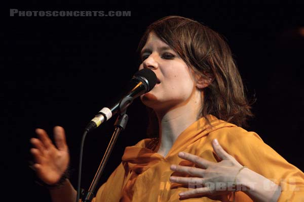 CAMILLE - 2008-05-24 - PARIS - La Cigale - 